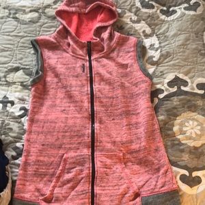 Child’s Reebok hoodie vest